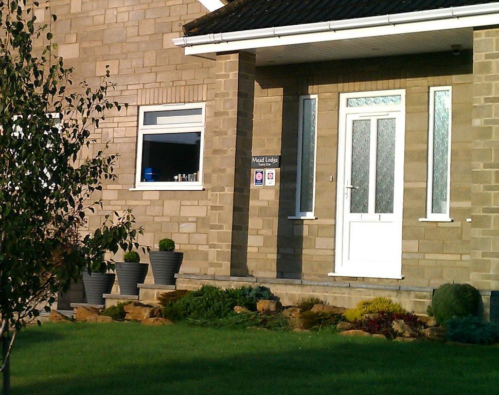 Mead Lodge B&B Corsham Eksteriør billede