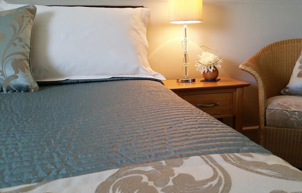 Mead Lodge B&B Corsham Eksteriør billede